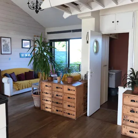 Le Bayanas Ferienhaus *