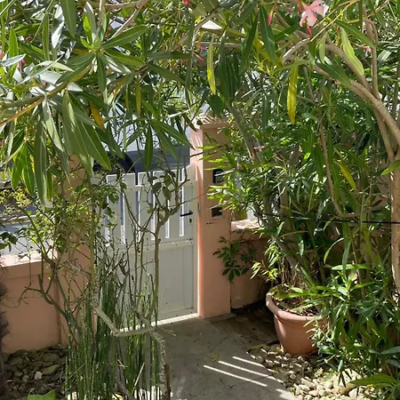 Le Bayanas Ferienhaus *