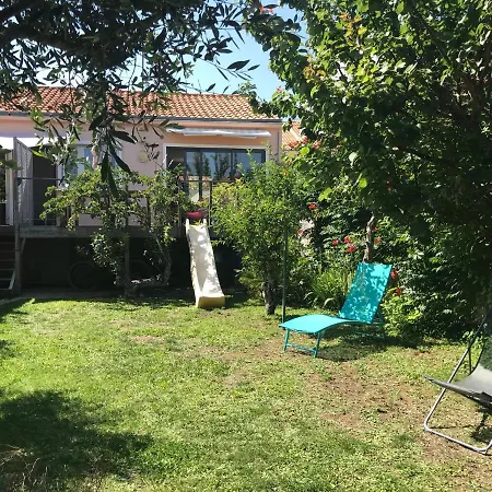Holiday home Le Bayanas