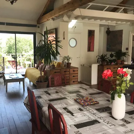 Le Bayanas Holiday home *