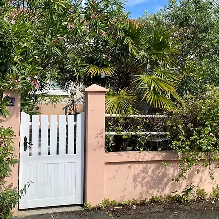 Holiday home Le Bayanas